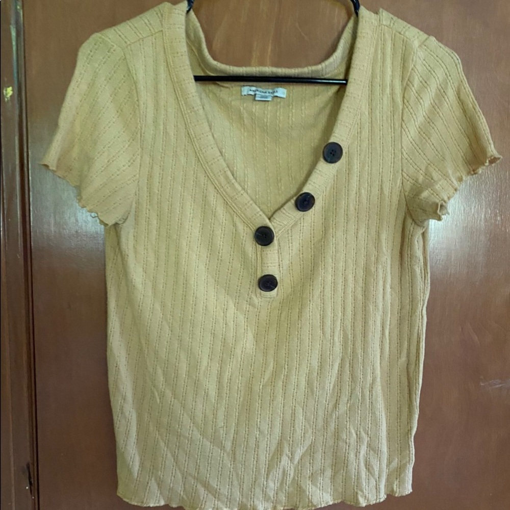 Dainty American Eagle top